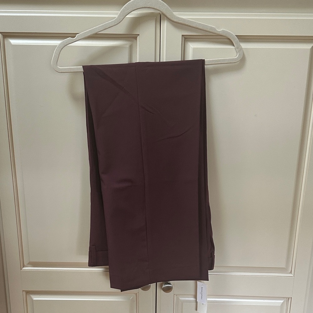 Banana republic burgundy pants size 10